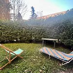 Rez-de-jardin Lumineux En Plein Centre De גרנובל